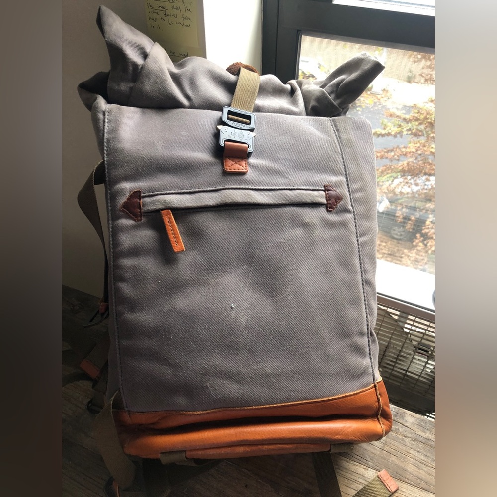 Compagnon Camera Bag - image 1